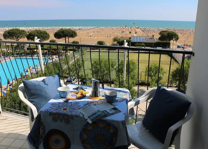Beachfront Flat With View Lägenhet Bibione