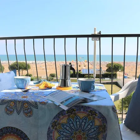 Beachfront Flat With View * Bibione