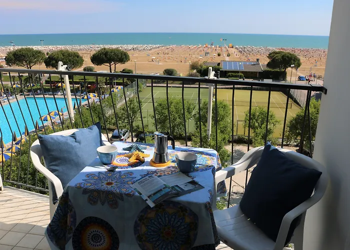 Beachfront Flat With View Apartment